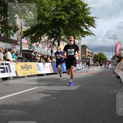 20.09.2026 - PSD Bank Halbmarathon J. Mangold http://msf.ph/oto/10512388 20.09.2026 11:39:54 Ziel 2387, 3596, 3605, 4198, 4293, 4313, 4506, 4697 meine-sportfotos.de