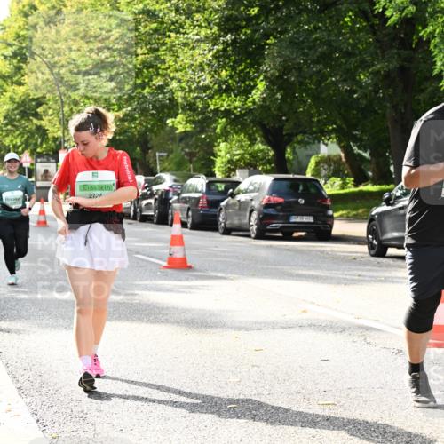 20.09.2026 - PSD Bank Halbmarathon Dr. Thomas Lammeyer http://msf.ph/oto/10512425 20.09.2026 11:07:55 Laufen 2724, 1192 meine-sportfotos.de