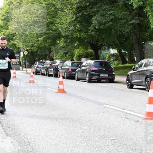 20.09.2026 - PSD Bank Halbmarathon Dr. Thomas Lammeyer http://msf.ph/oto/10512584 20.09.2026 11:08:00 Laufen 3430, 4683 meine-sportfotos.de