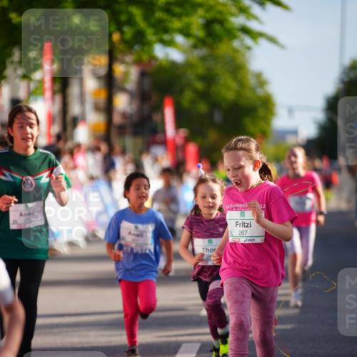 20.09.2026 - PSD Bank Halbmarathon LAZAROV Photography http://msf.ph/oto/10512664 20.09.2026 10:34:27 Laufen 270, 20, 267 meine-sportfotos.de