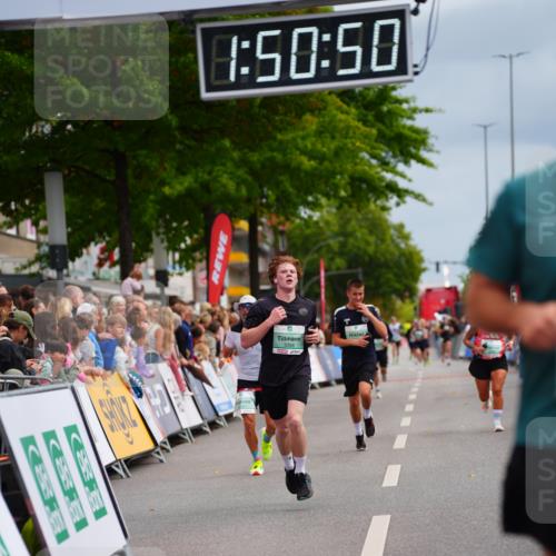 20.09.2026 - PSD Bank Halbmarathon LAZAROV Photography http://msf.ph/oto/10512665 20.09.2026 11:50:49 Ziel 1763, 2304, 3323, 3356, 4535 meine-sportfotos.de