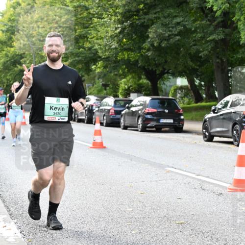 20.09.2026 - PSD Bank Halbmarathon Dr. Thomas Lammeyer http://msf.ph/oto/10512672 20.09.2026 11:08:02 Laufen 3430 meine-sportfotos.de