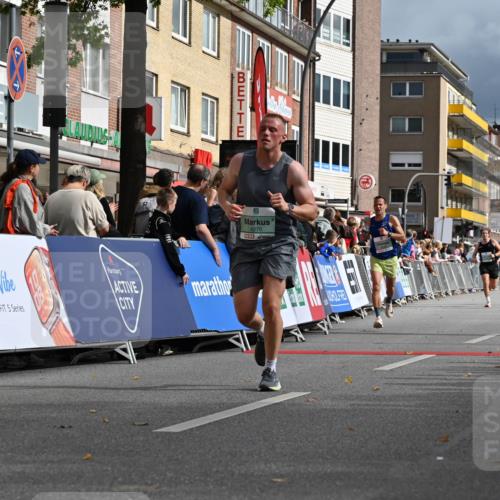 20.09.2026 - PSD Bank Halbmarathon J. Mangold http://msf.ph/oto/10512790 20.09.2026 11:40:25 Ziel 1582, 2496, 2657, 3004, 4275, 4440 meine-sportfotos.de