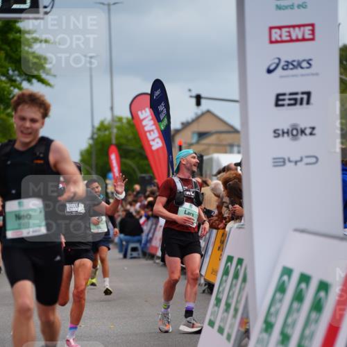 20.09.2026 - PSD Bank Halbmarathon LAZAROV Photography http://msf.ph/oto/10512984 20.09.2026 11:51:05 Ziel 1003, 1459, 2249, 2942, 2957, 3473, 4101, 4314 meine-sportfotos.de