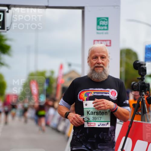 20.09.2026 - PSD Bank Halbmarathon LAZAROV Photography http://msf.ph/oto/10513148 20.09.2026 11:51:12 Ziel 1003, 1459, 1625, 2249, 2942, 2957, 3917, 4101, 4314, 4772 meine-sportfotos.de