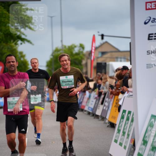 20.09.2026 - PSD Bank Halbmarathon LAZAROV Photography http://msf.ph/oto/10513261 20.09.2026 11:51:22 Ziel 1006, 2949, 3972, 3997, 4231, 4594, 4595 meine-sportfotos.de