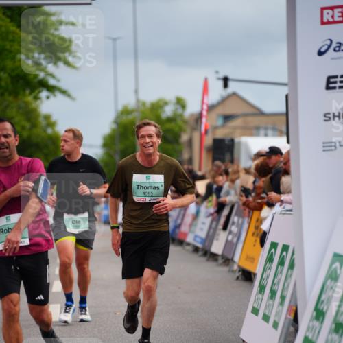 20.09.2026 - PSD Bank Halbmarathon LAZAROV Photography http://msf.ph/oto/10513275 20.09.2026 11:51:22 Ziel 1006, 2949, 3972, 3997, 4231, 4594, 4595 meine-sportfotos.de