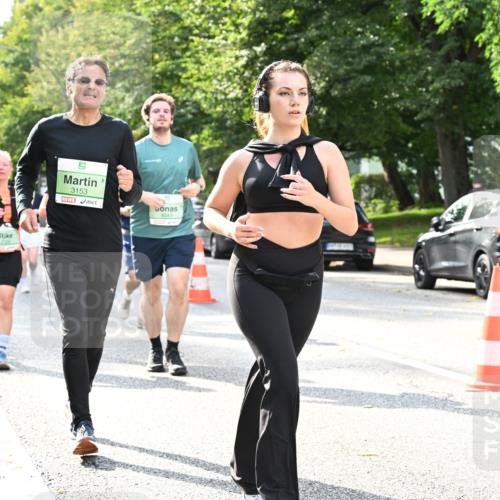 20.09.2026 - PSD Bank Halbmarathon Dr. Thomas Lammeyer http://msf.ph/oto/10513288 20.09.2026 11:08:23 Laufen 9, 3153, 4543 meine-sportfotos.de