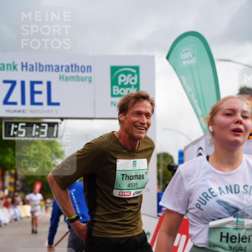 20.09.2026 - PSD Bank Halbmarathon LAZAROV Photography http://msf.ph/oto/10513423 20.09.2026 11:51:31 Ziel 1006, 2458, 2949, 3972, 4231, 4594, 4595 meine-sportfotos.de