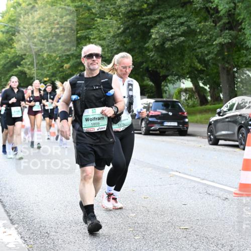20.09.2026 - PSD Bank Halbmarathon Dr. Thomas Lammeyer http://msf.ph/oto/10513609 20.09.2026 11:08:38 Laufen 1859, 1375 meine-sportfotos.de