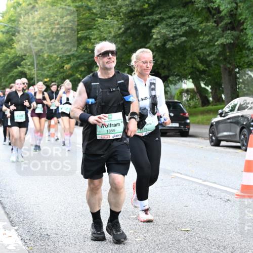 20.09.2026 - PSD Bank Halbmarathon Dr. Thomas Lammeyer http://msf.ph/oto/10513618 20.09.2026 11:08:38 Laufen 1859, 1375 meine-sportfotos.de