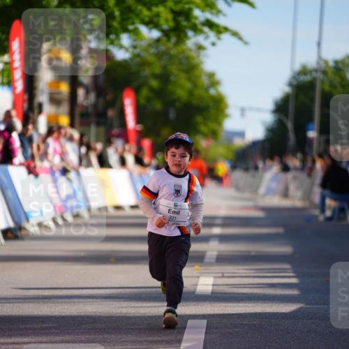 20.09.2026 - PSD Bank Halbmarathon LAZAROV Photography http://msf.ph/oto/10513651 20.09.2026 10:37:49 Laufen 331 meine-sportfotos.de
