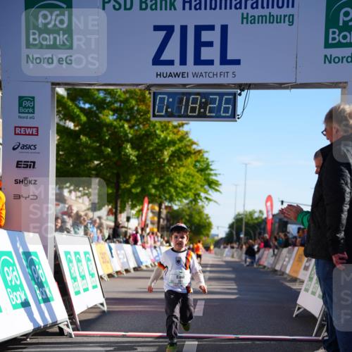 20.09.2026 - PSD Bank Halbmarathon LAZAROV Photography http://msf.ph/oto/10513670 20.09.2026 10:37:51 Laufen 5, 7, 34, 0, 18, 260, 331 meine-sportfotos.de