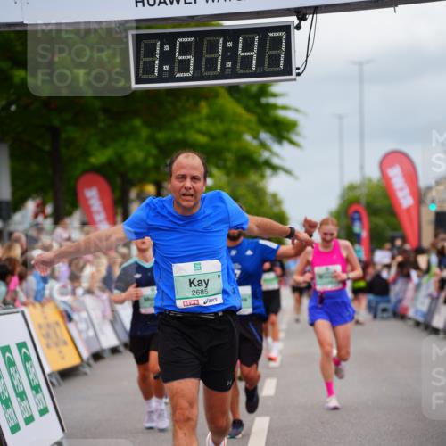 20.09.2026 - PSD Bank Halbmarathon LAZAROV Photography http://msf.ph/oto/10513718 20.09.2026 11:51:46 Ziel 1157, 1169, 1356, 2463, 2685, 2814, 4031, 4102, 4579, 4618, 4737 meine-sportfotos.de