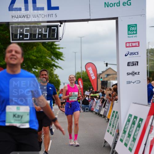20.09.2026 - PSD Bank Halbmarathon LAZAROV Photography http://msf.ph/oto/10513734 20.09.2026 11:51:47 Ziel 1157, 1169, 1356, 2463, 2685, 2814, 4031, 4102, 4579, 4618, 4737 meine-sportfotos.de