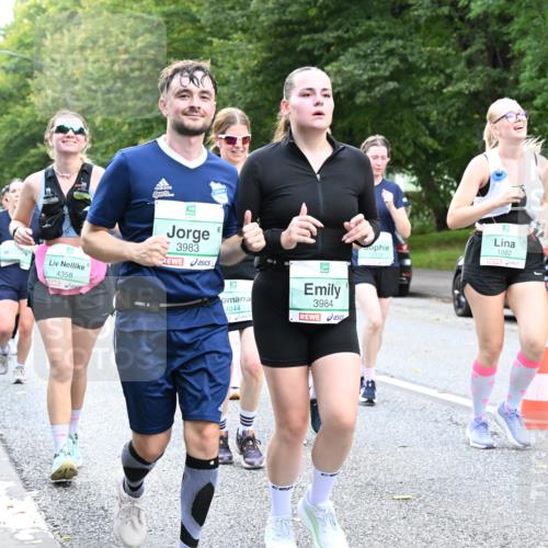 20.09.2026 - PSD Bank Halbmarathon Dr. Thomas Lammeyer http://msf.ph/oto/10513757 20.09.2026 11:08:43 Laufen 4358, 3983, 4044, 3984, 1882 meine-sportfotos.de