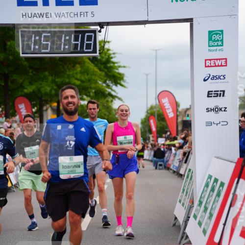 20.09.2026 - PSD Bank Halbmarathon LAZAROV Photography http://msf.ph/oto/10513758 20.09.2026 11:51:48 Ziel 1157, 1169, 1356, 2463, 2685, 2814, 3074, 4031, 4102, 4579, 4618, 4737 meine-sportfotos.de