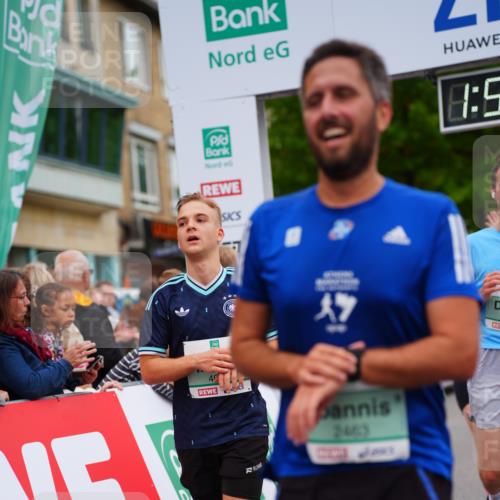 20.09.2026 - PSD Bank Halbmarathon LAZAROV Photography http://msf.ph/oto/10513793 20.09.2026 11:51:49 Ziel 1157, 1169, 1356, 2463, 2685, 3074, 4031, 4102, 4579, 4618, 4737 meine-sportfotos.de