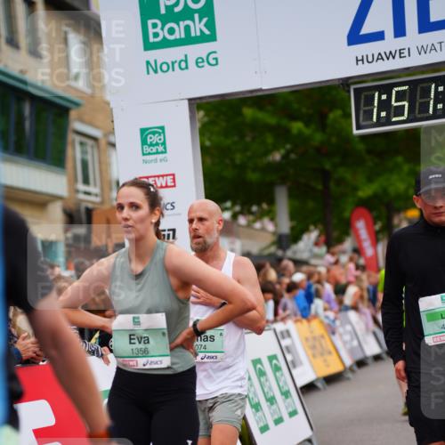20.09.2026 - PSD Bank Halbmarathon LAZAROV Photography http://msf.ph/oto/10513877 20.09.2026 11:51:53 Ziel 1157, 1169, 1356, 1729, 2463, 2503, 2685, 2850, 3074, 4031, 4579, 4737 meine-sportfotos.de