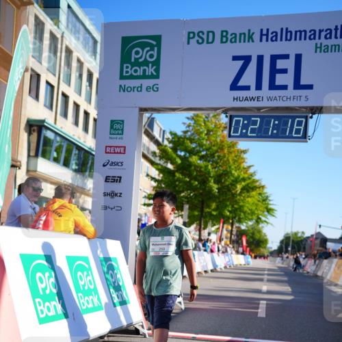 20.09.2026 - PSD Bank Halbmarathon LAZAROV Photography http://msf.ph/oto/10513943 20.09.2026 10:40:42 Laufen 5, 0, 20, 88, 34, 259 meine-sportfotos.de
