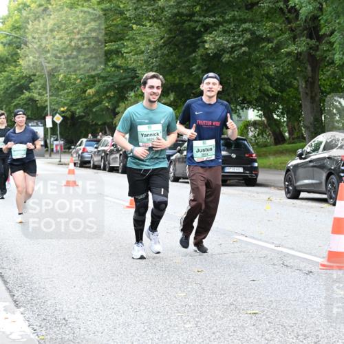 20.09.2026 - PSD Bank Halbmarathon Dr. Thomas Lammeyer http://msf.ph/oto/10514000 20.09.2026 11:08:51 Laufen 3825, 3824, 4683 meine-sportfotos.de
