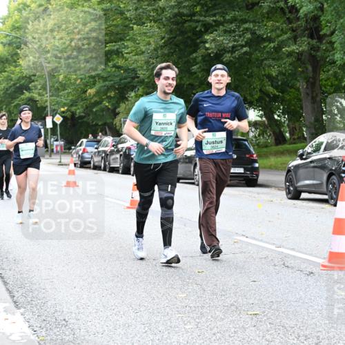 20.09.2026 - PSD Bank Halbmarathon Dr. Thomas Lammeyer http://msf.ph/oto/10514005 20.09.2026 11:08:51 Laufen 3825, 3824, 4683 meine-sportfotos.de