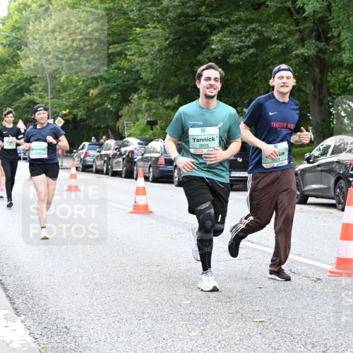 20.09.2026 - PSD Bank Halbmarathon Dr. Thomas Lammeyer http://msf.ph/oto/10514022 20.09.2026 11:08:52 Laufen 3825, 4685, 3824 meine-sportfotos.de