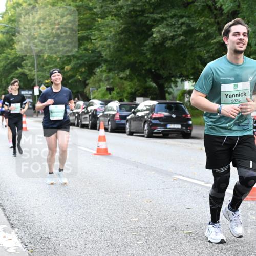20.09.2026 - PSD Bank Halbmarathon Dr. Thomas Lammeyer http://msf.ph/oto/10514058 20.09.2026 11:08:52 Laufen 3825, 3824 meine-sportfotos.de