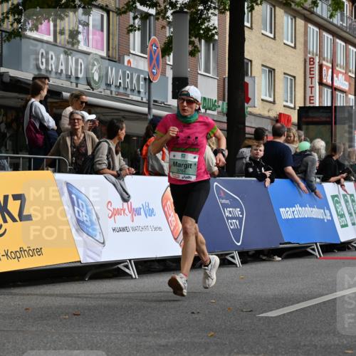 20.09.2026 - PSD Bank Halbmarathon J. Mangold http://msf.ph/oto/10514099 20.09.2026 11:40:41 Ziel 2227, 2474, 2506, 2822, 2931, 3529, 3764, 3847 meine-sportfotos.de