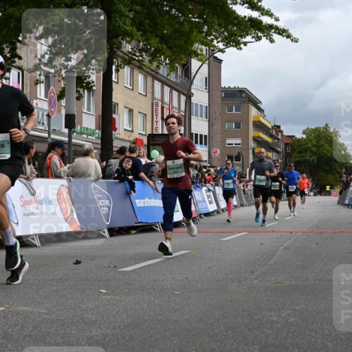 20.09.2026 - PSD Bank Halbmarathon J. Mangold http://msf.ph/oto/10514263 20.09.2026 11:41:00 Ziel 1128, 1394, 1953, 2842, 4000, 4482, 4681 meine-sportfotos.de
