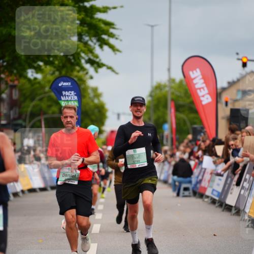 20.09.2026 - PSD Bank Halbmarathon LAZAROV Photography http://msf.ph/oto/10514266 20.09.2026 11:52:16 Ziel 3049, 3737, 4680, 4789 meine-sportfotos.de