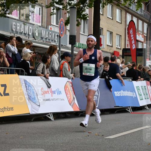 20.09.2026 - PSD Bank Halbmarathon J. Mangold http://msf.ph/oto/10514435 20.09.2026 11:41:30 Ziel 3306, 3743, 4012 meine-sportfotos.de