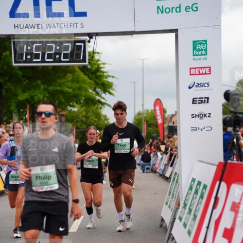 20.09.2026 - PSD Bank Halbmarathon LAZAROV Photography http://msf.ph/oto/10514439 20.09.2026 11:52:27 Ziel 1152, 3042, 3047, 3512, 3664, 3737, 4539, 4609, 4714 meine-sportfotos.de