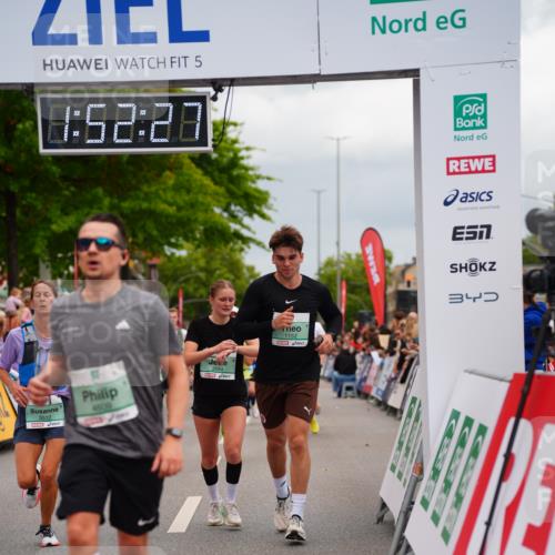 20.09.2026 - PSD Bank Halbmarathon LAZAROV Photography http://msf.ph/oto/10514447 20.09.2026 11:52:27 Ziel 1152, 3042, 3047, 3512, 3664, 3737, 4539, 4609, 4714 meine-sportfotos.de
