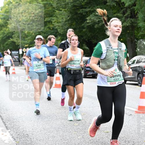 20.09.2026 - PSD Bank Halbmarathon Dr. Thomas Lammeyer http://msf.ph/oto/10514520 20.09.2026 11:09:08 Laufen 3526, 3059, 4304 meine-sportfotos.de
