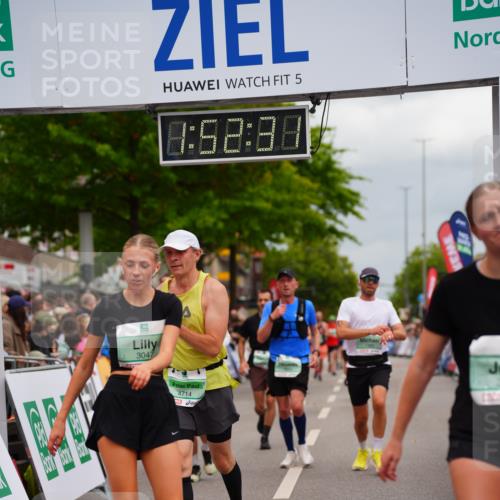 20.09.2026 - PSD Bank Halbmarathon LAZAROV Photography http://msf.ph/oto/10514557 20.09.2026 11:52:31 Ziel 1130, 1152, 1196, 1254, 1732, 1889, 3047, 3512, 3664, 4609, 4714 meine-sportfotos.de