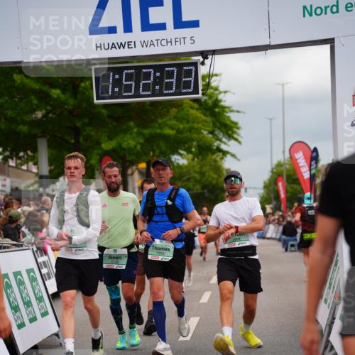 20.09.2026 - PSD Bank Halbmarathon LAZAROV Photography http://msf.ph/oto/10514575 20.09.2026 11:52:32 Ziel 1130, 1152, 1196, 1254, 1732, 1889, 3047, 3512, 3664, 4071, 4609, 4714 meine-sportfotos.de