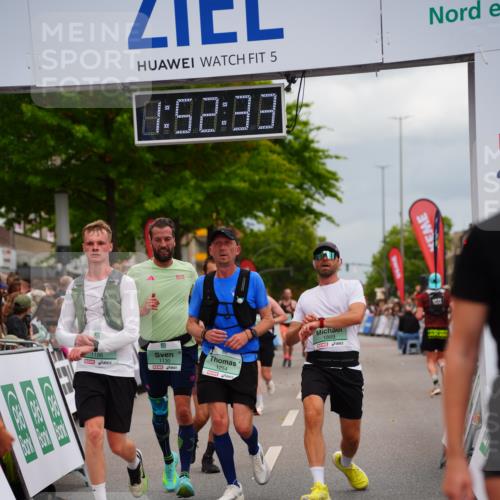 20.09.2026 - PSD Bank Halbmarathon LAZAROV Photography http://msf.ph/oto/10514581 20.09.2026 11:52:32 Ziel 1130, 1152, 1196, 1254, 1732, 1889, 3047, 3512, 3664, 4071, 4609, 4714 meine-sportfotos.de
