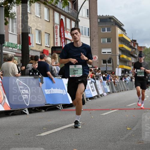 20.09.2026 - PSD Bank Halbmarathon J. Mangold http://msf.ph/oto/10514611 20.09.2026 11:41:55 Ziel 1852, 2069, 2267, 2981, 3608, 4654 meine-sportfotos.de