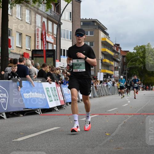 20.09.2026 - PSD Bank Halbmarathon J. Mangold http://msf.ph/oto/10514640 20.09.2026 11:41:56 Ziel 1852, 2069, 2267, 2981, 3608, 4654 meine-sportfotos.de