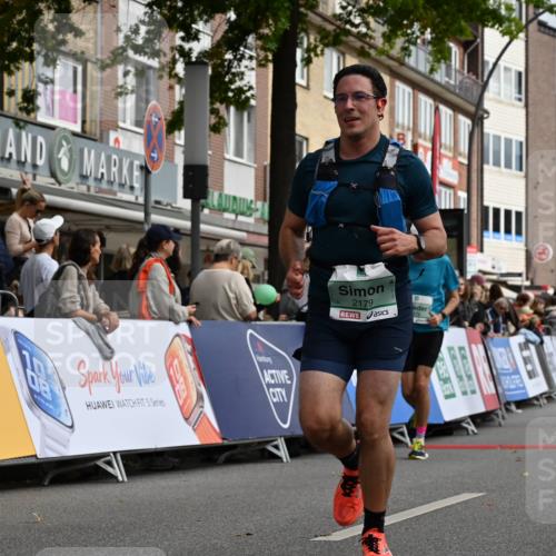 20.09.2026 - PSD Bank Halbmarathon J. Mangold http://msf.ph/oto/10514708 20.09.2026 11:42:05 Ziel 1188, 1879, 2179, 2256, 2633 meine-sportfotos.de