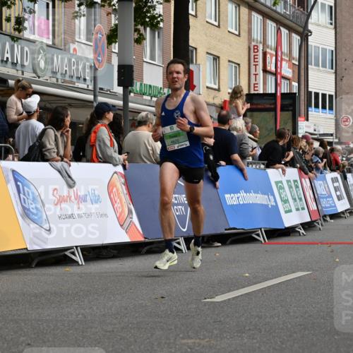 20.09.2026 - PSD Bank Halbmarathon J. Mangold http://msf.ph/oto/10514798 20.09.2026 11:42:19 Ziel 1336, 1591, 2256, 4288, 4620, 4653 meine-sportfotos.de