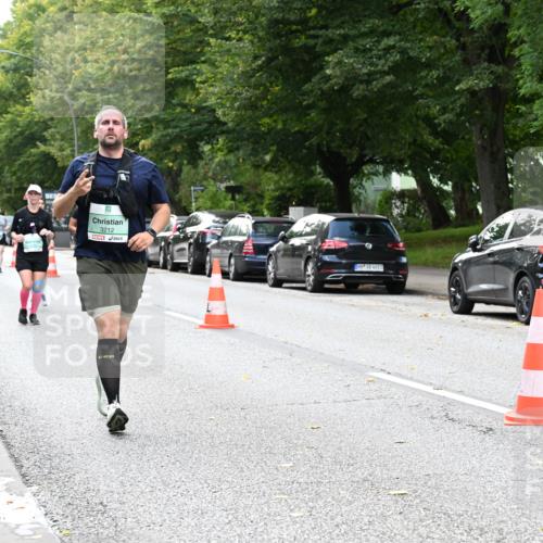 20.09.2026 - PSD Bank Halbmarathon Dr. Thomas Lammeyer http://msf.ph/oto/10514884 20.09.2026 11:09:23 Laufen 3212, 4683 meine-sportfotos.de