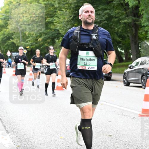 20.09.2026 - PSD Bank Halbmarathon Dr. Thomas Lammeyer http://msf.ph/oto/10514933 20.09.2026 11:09:24 Laufen 3212 meine-sportfotos.de