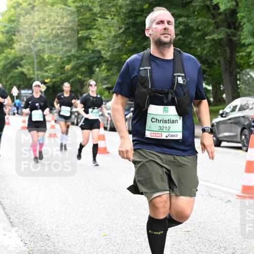 20.09.2026 - PSD Bank Halbmarathon Dr. Thomas Lammeyer http://msf.ph/oto/10514936 20.09.2026 11:09:24 Laufen 3212 meine-sportfotos.de