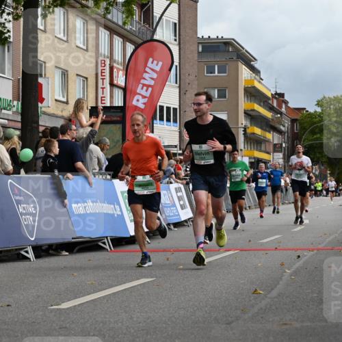 20.09.2026 - PSD Bank Halbmarathon J. Mangold http://msf.ph/oto/10514976 20.09.2026 11:42:39 Ziel 1258, 1888, 2241, 3892, 4008, 4294, 4385, 4541, 4634, 4760 meine-sportfotos.de