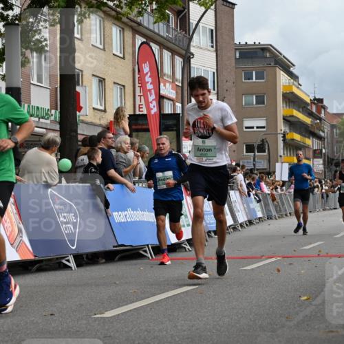 20.09.2026 - PSD Bank Halbmarathon J. Mangold http://msf.ph/oto/10515064 20.09.2026 11:42:44 Ziel 1156, 1258, 1888, 1960, 2241, 4008, 4294, 4541, 4634 meine-sportfotos.de