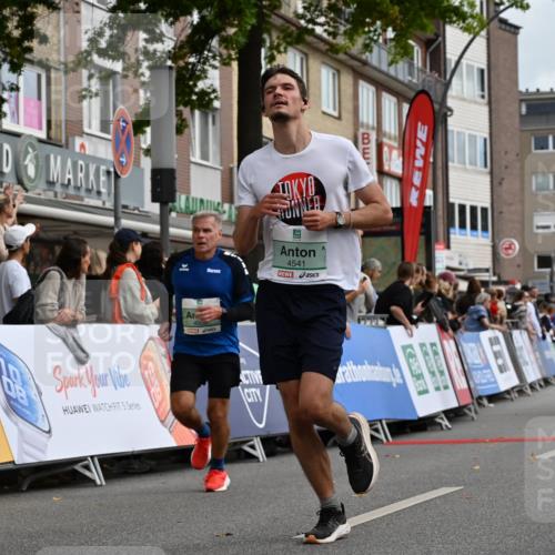 20.09.2026 - PSD Bank Halbmarathon J. Mangold http://msf.ph/oto/10515083 20.09.2026 11:42:45 Ziel 1156, 1888, 1960, 2241, 4008, 4294, 4541, 4634 meine-sportfotos.de