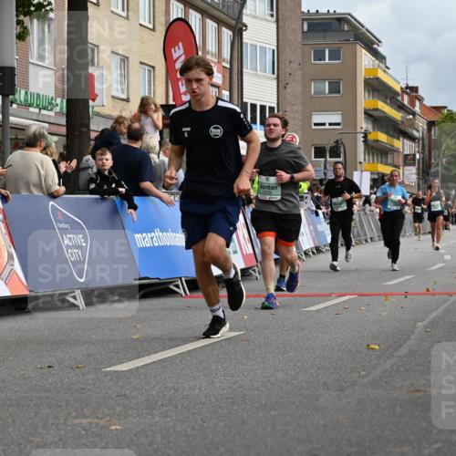 20.09.2026 - PSD Bank Halbmarathon J. Mangold http://msf.ph/oto/10515139 20.09.2026 11:43:09 Ziel 1492, 2245, 2642, 2729, 3285, 4532 meine-sportfotos.de