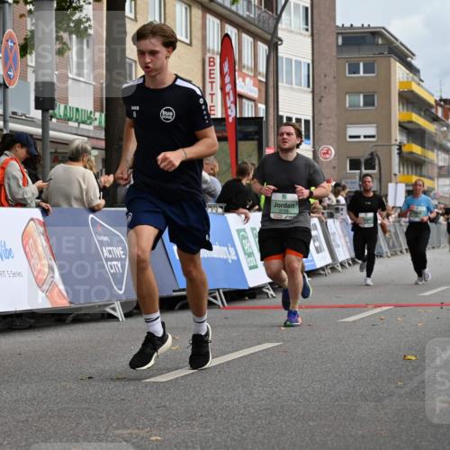 20.09.2026 - PSD Bank Halbmarathon J. Mangold http://msf.ph/oto/10515146 20.09.2026 11:43:10 Ziel 1492, 2068, 2245, 2642, 2729, 3037, 3285, 4532 meine-sportfotos.de